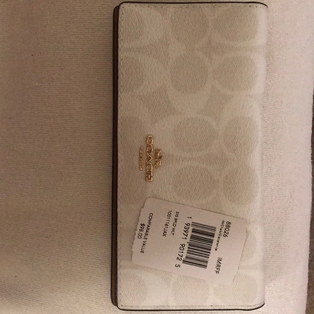 wallet/checkbook and credit and debit card holder